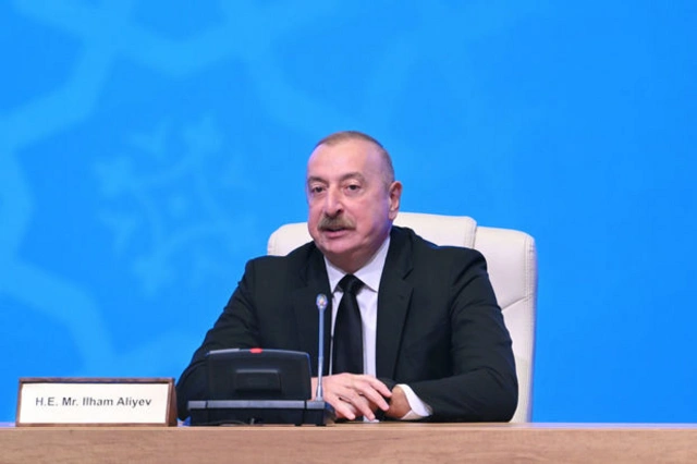 В Баку стартовал международный форум: Президент выступил на церемонии открытия - ОБНОВЛЕНО + ФОТО/ВИДЕО